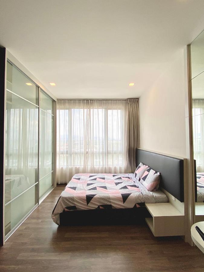 Landmark Residence 2, Studio For 2 Pax, High Floor, Nice View, Free Parking, Budget Stay กาจัง ภายนอก รูปภาพ
